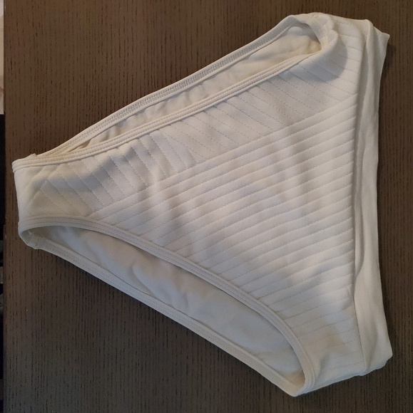 Lspace bottoms - Picture 3 of 3